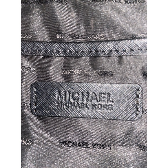 Michael Kors Crossbody Bag - Picture 6 of 6